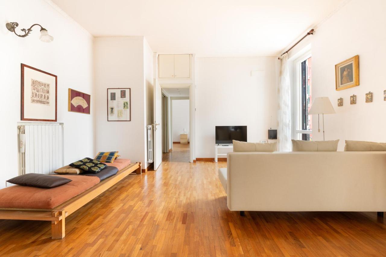Cozy Apt With Balcony - Porta Romana District Milan Luaran gambar